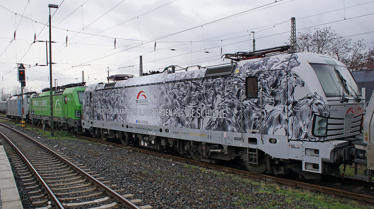 Lokomotive 193 997-4 am 02.01.2023 in Krefeld.