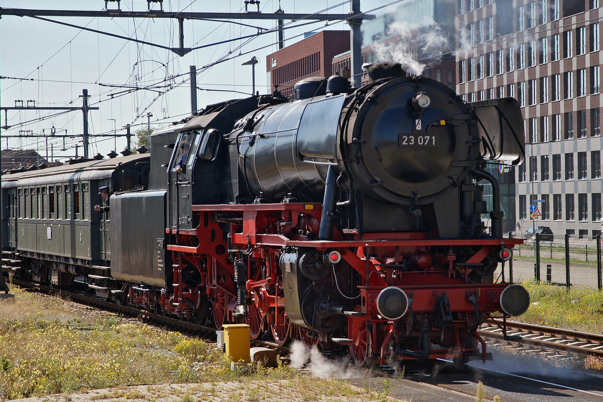 Lokomotive 23 071 am 21.09.2019 in 's-Hertogenbusch (Den Bosch) Niederlande.