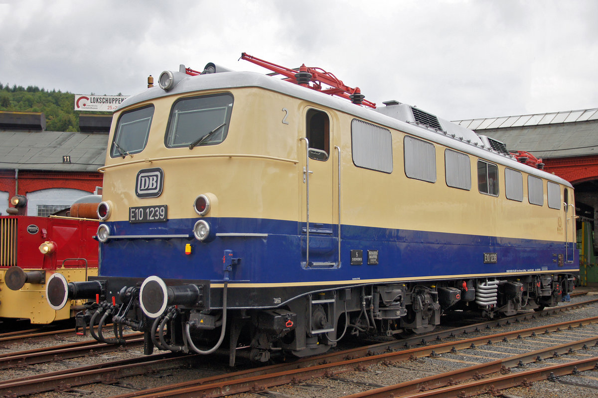 Lokomotive E10 1239 am 25.08.2018 in Siegen.