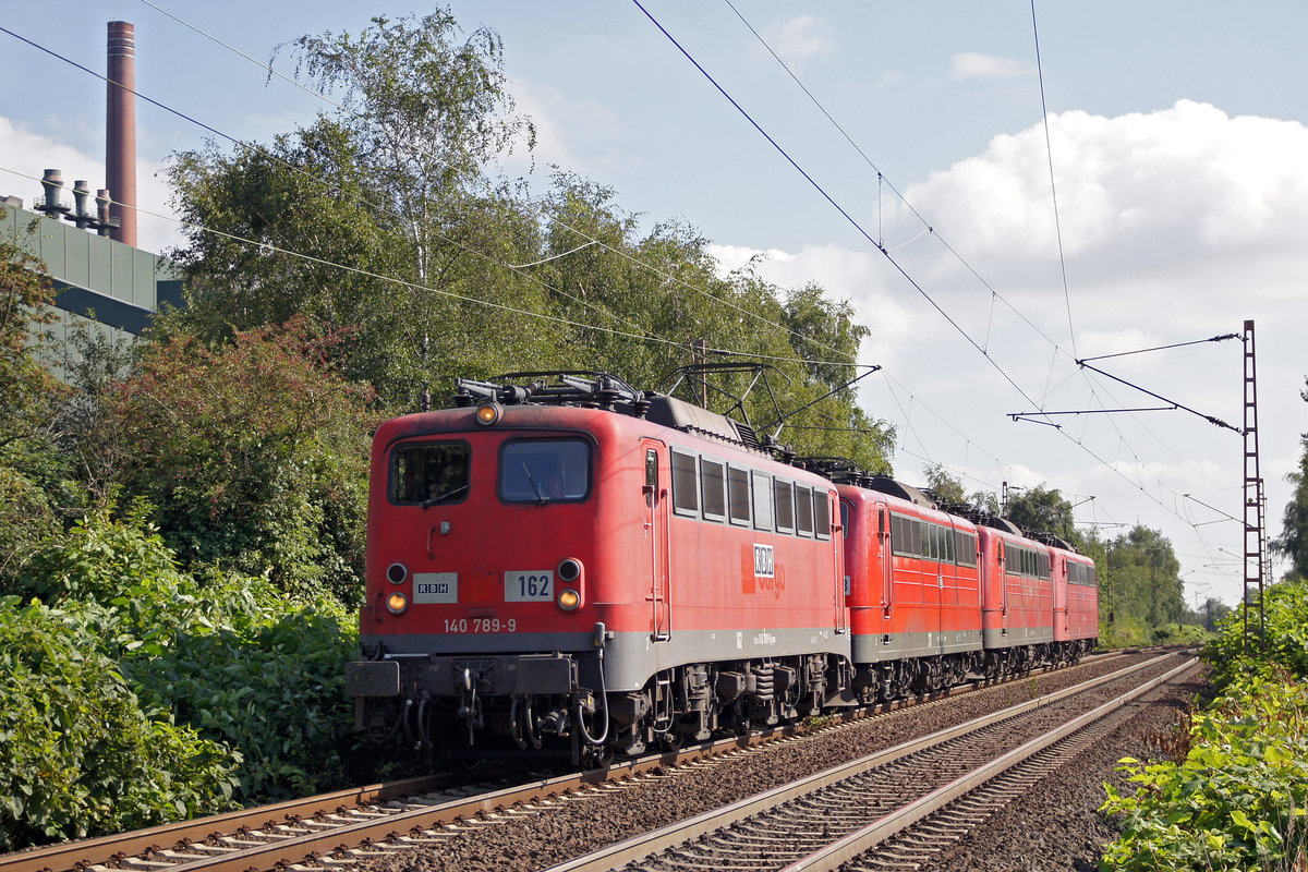 Lokzug am 27.08.2014 mit Lokomotive 140 789-9 und 151ern in Bottrop.