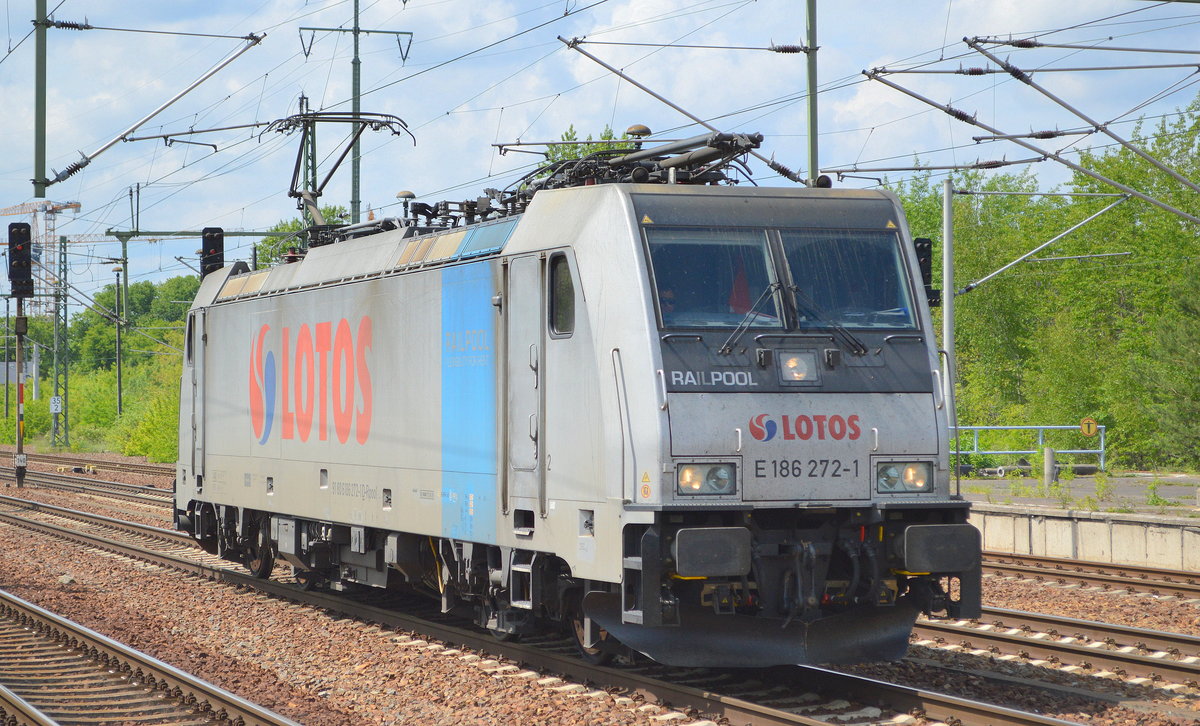 Lotos Kolej Sp. z o.o mit Rpool   E 186 272-1  [NVR-Nummer: 91 80 6186 272-1 D-Rpool] am 21.05.19 Bf. Flughafen Berlin-Schönefeld.