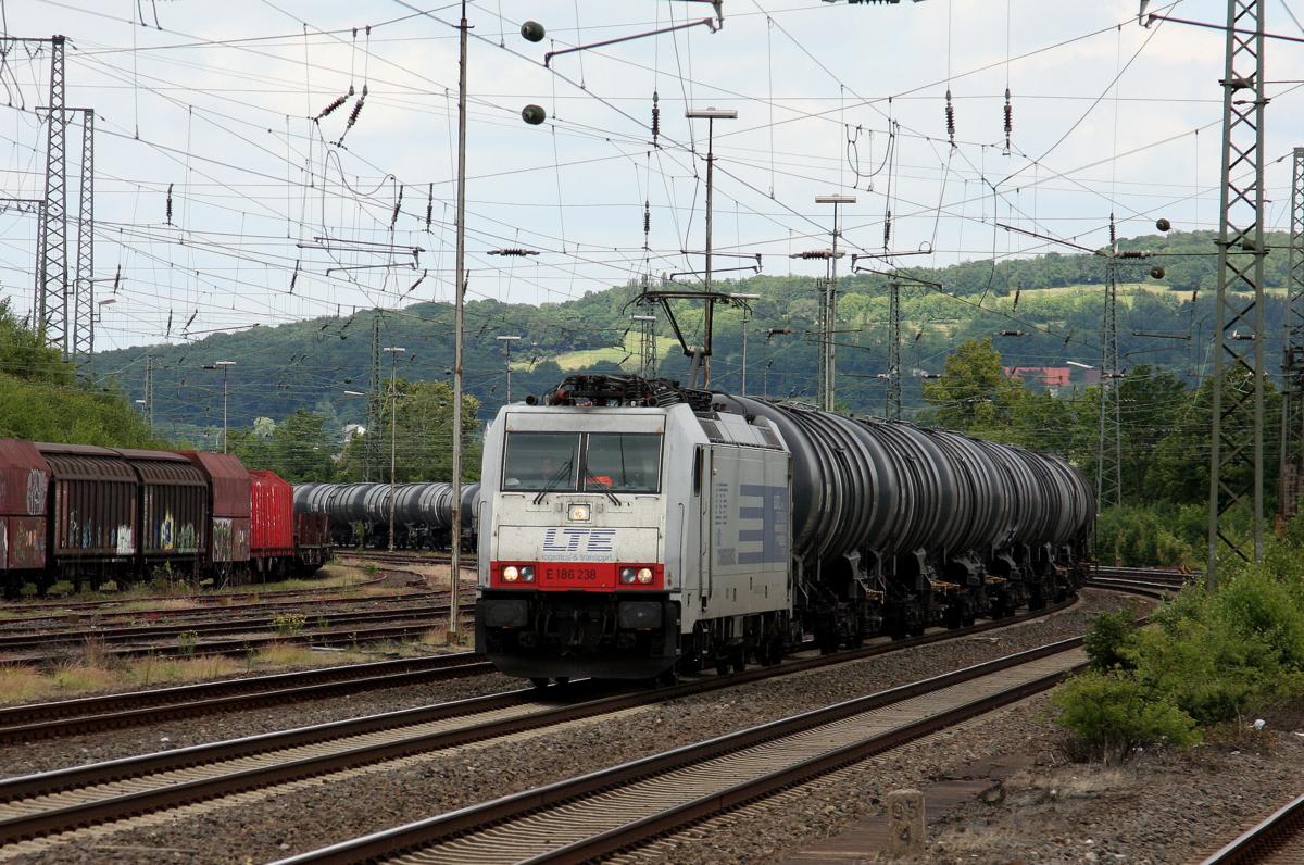 LTE 186238 bei der Durchfahrt in Herford am 14.53 Uhr in Richtung Ruhrgebiet.