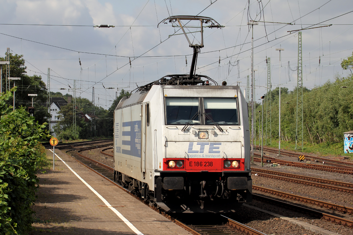 LTE E 186 238 in Castrop-Rauxel 9.8.2014
