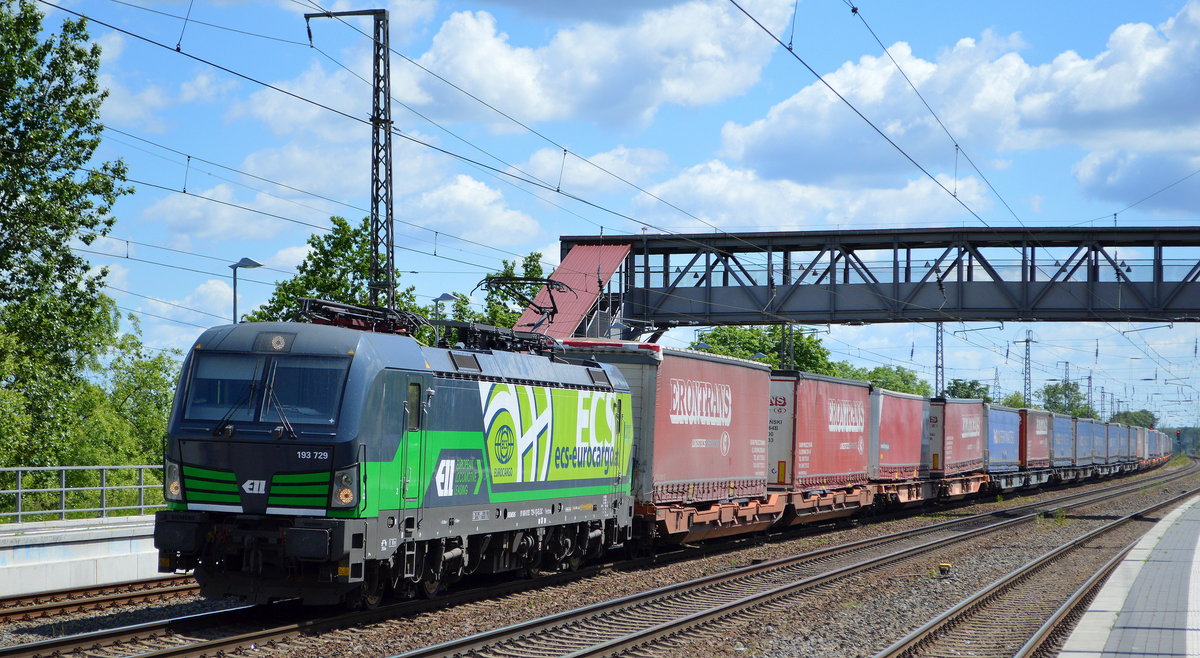 LTE Logistik- und Transport GmbH, Graz [A] mit der ELL Vectron  193 729  [NVR-Numer: 91 80 6193 729-1 D-ELOC] aus Poznan (Polen) Richtung Rotterdam am 26.05.20 Bf. Saarmund.