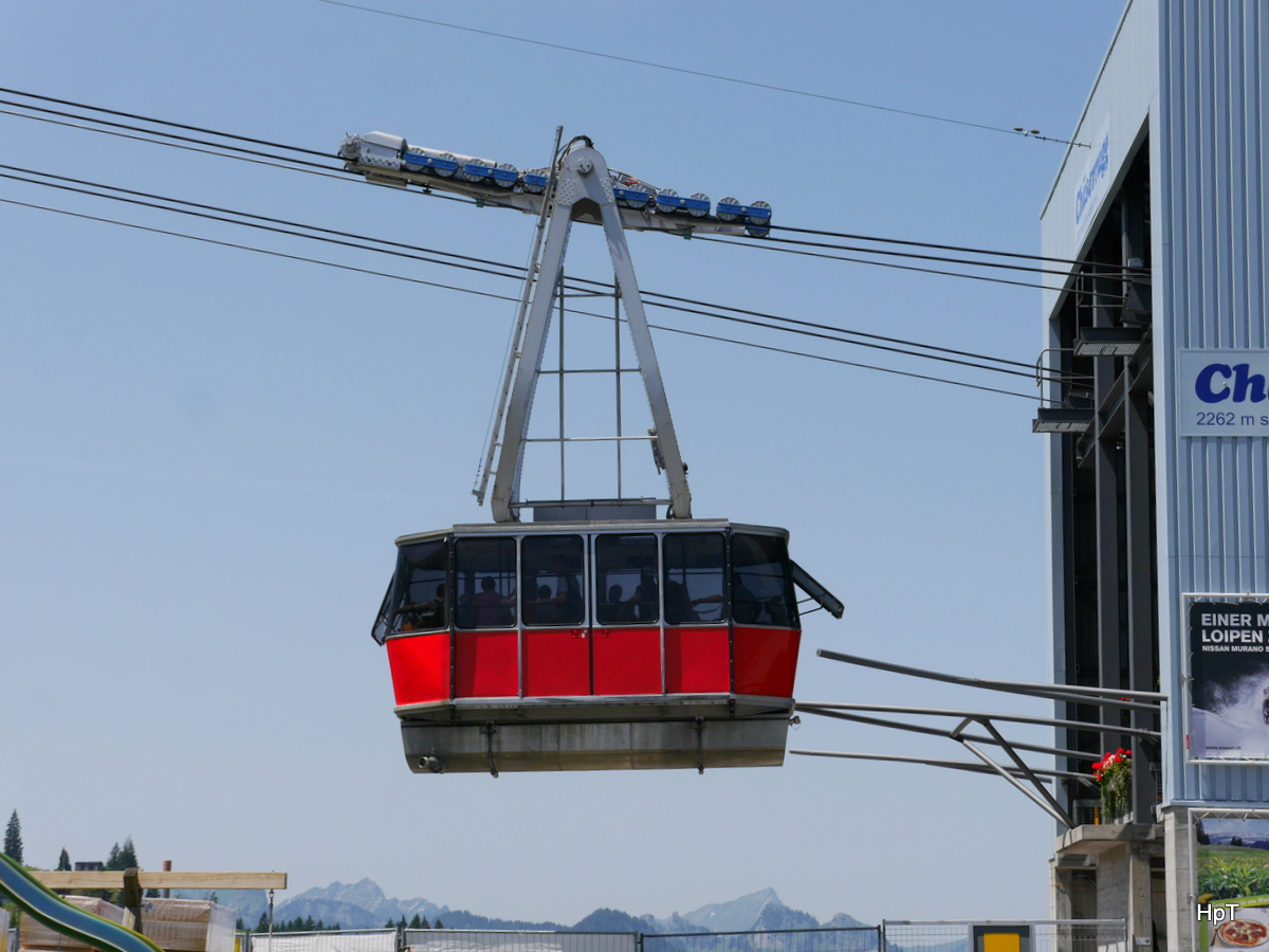 Luftseilbahn Iltios - Chäserrugg im Toggenburg  / Gondel 1 unterwegs am 05.07.2015