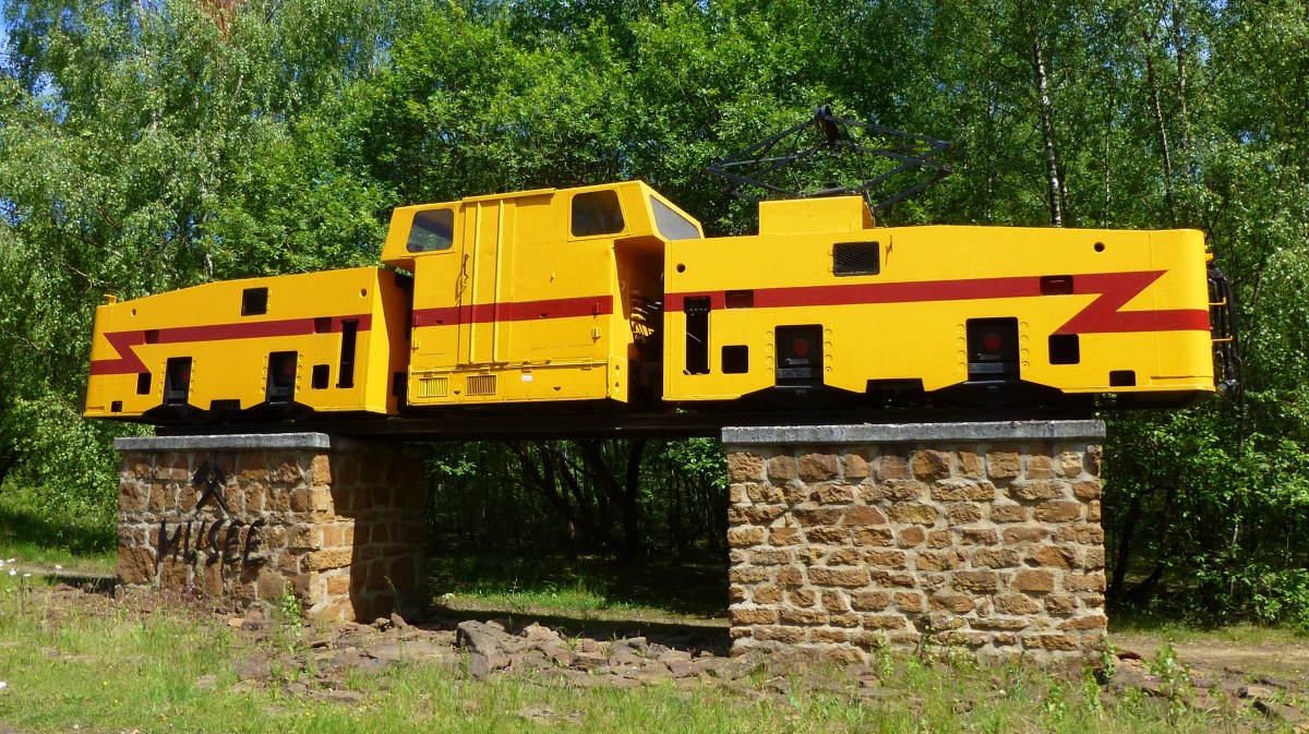 Luxemburg, Rumelange, Alsthom MFA131 E-Lok No 70 von ARBED mines françaises im Musée  National des Mines in Rumelange. 06.06.2014
