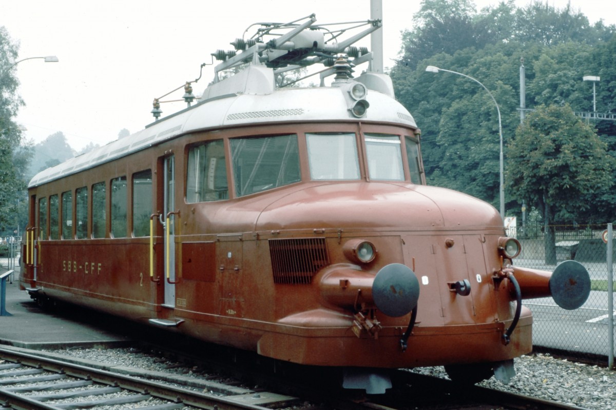 Luzern - Verkehrshaus -  RCe 2/4 ဓ «Roter Pfeil»  - Scan eines Dias von 1974