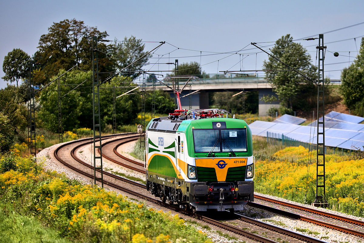 Lz Gysev 471 004 fährt in Langenisarhofen vorbei-Bild 8.8.2017
