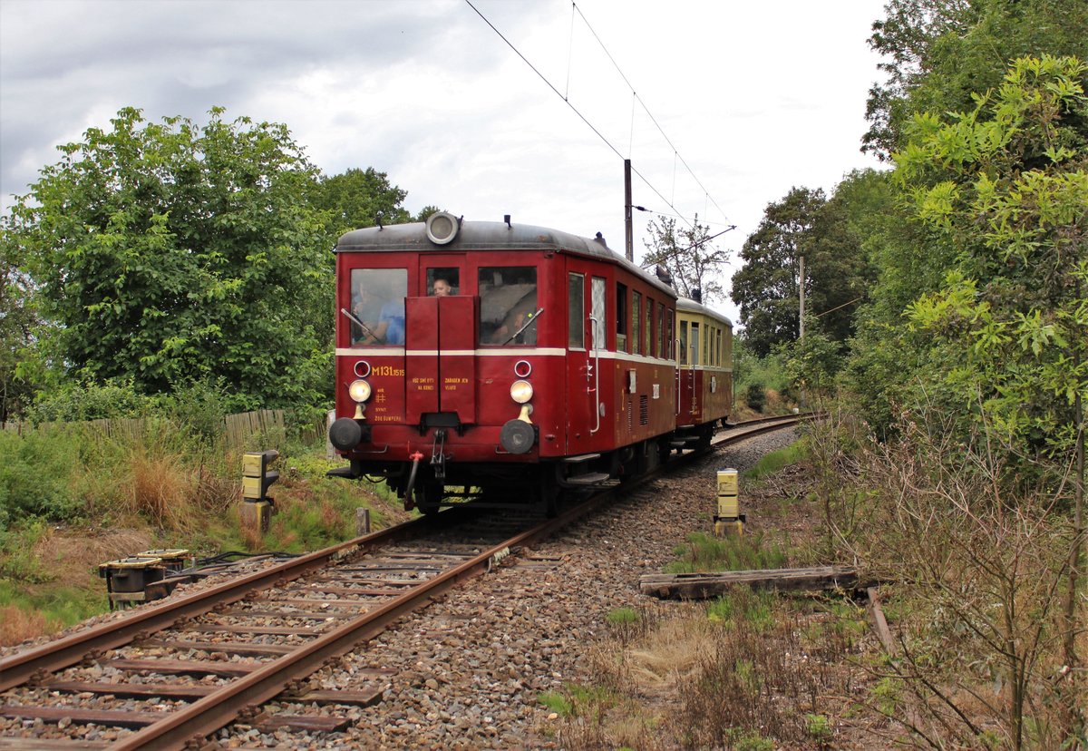 M 131.1515 fuhr am 29.08.20 eine Sonderfahrt von Cheb über Tršnice und Aš nach Hranice v Čechách. Hier ist der Zug bei der Rückfahrt in Tršnice zusehen.