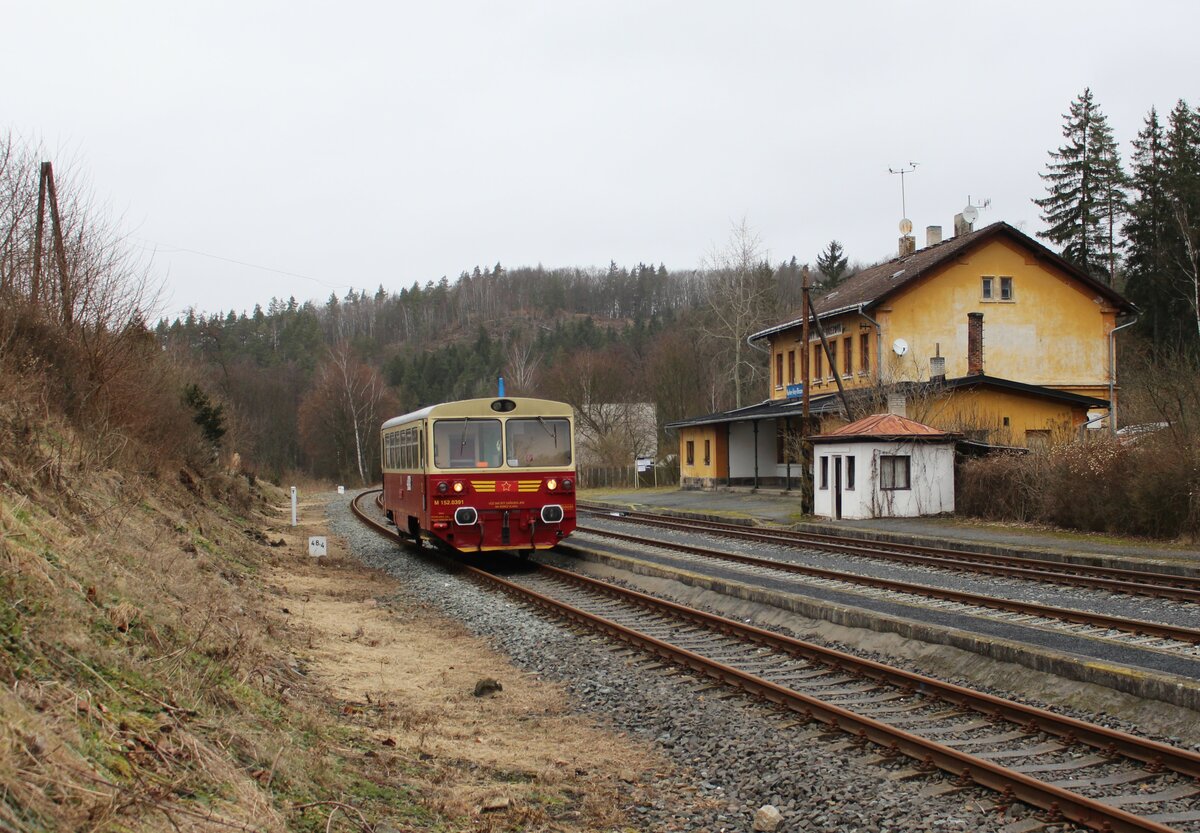 M 152 0391 (810 391-7) zu sehen am 03.02.24 in Karlovy Vary Březová.