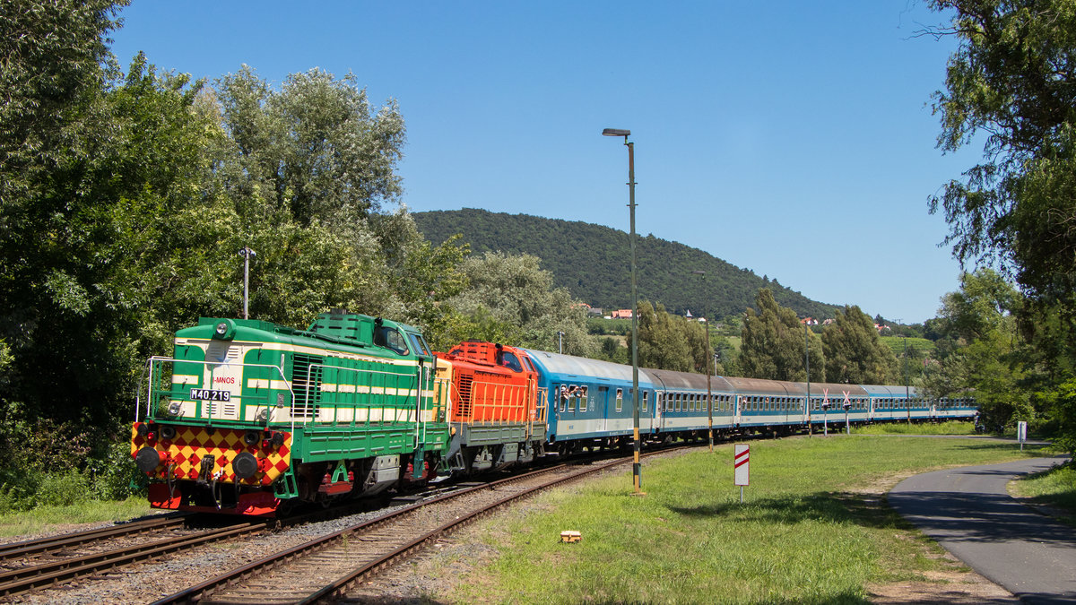M 40 219 + 408 224-7 - Badacsonytomaj 01.08.20
