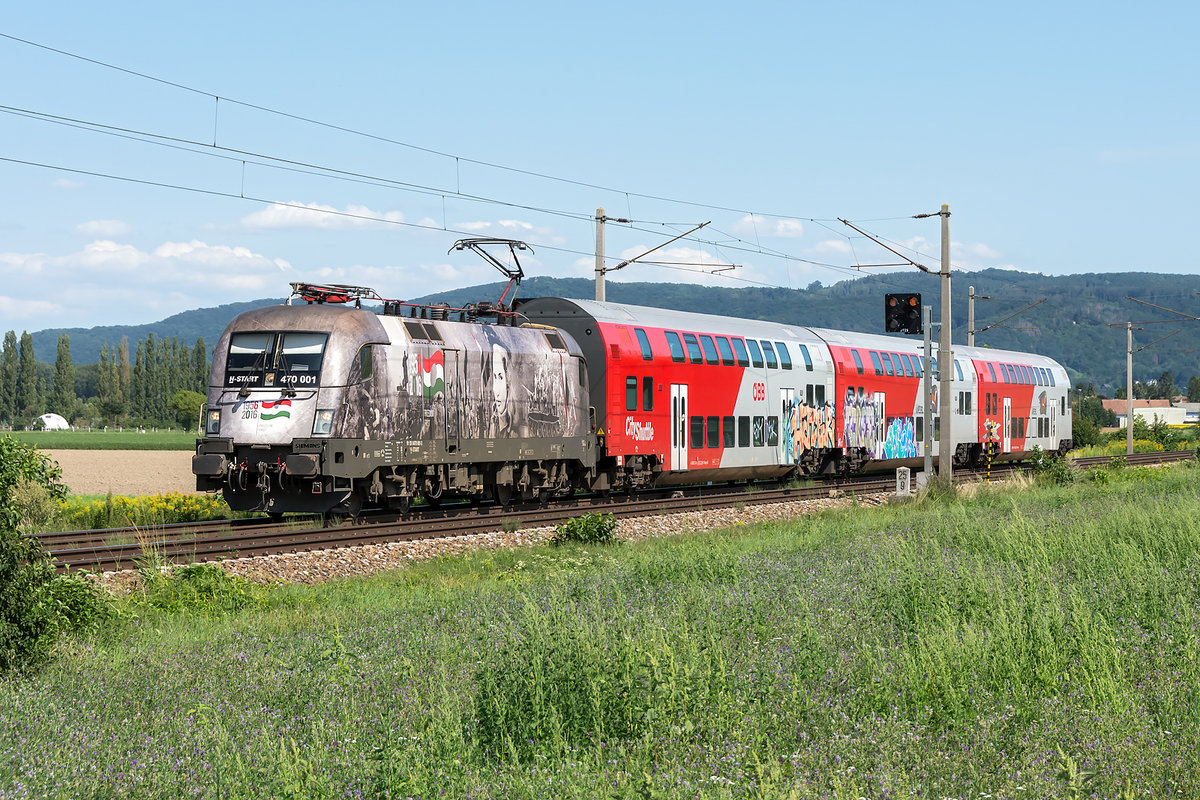 MÁV-Start 470 001  Volksaufstand '56  mit dem REX 2114 kurz nach Muckendorf-Wipfing, am 19.08.2019.