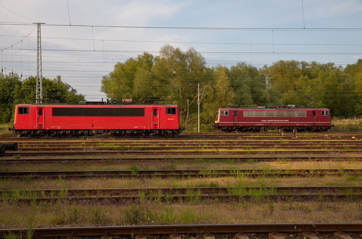 MAED 155 183 & CLR 155 103 am 20.05.2023 im Rostocker Seehafen.