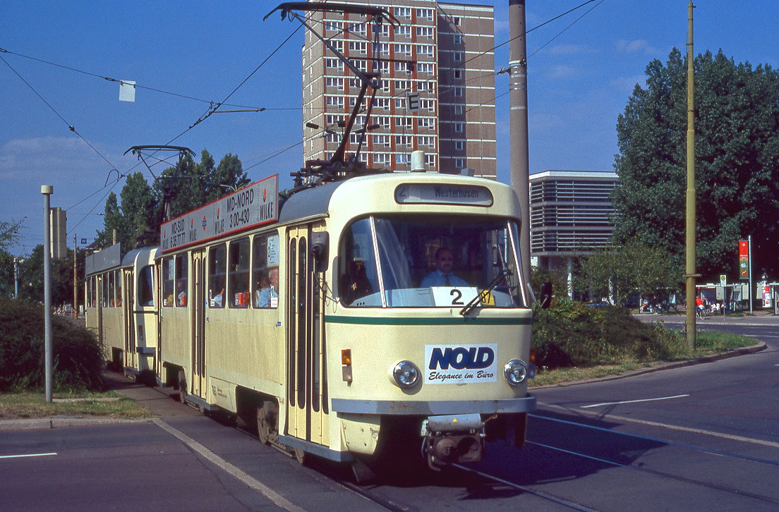 Magdeburg 1163 + 1165, Breiter Weg, 01.08.2000.