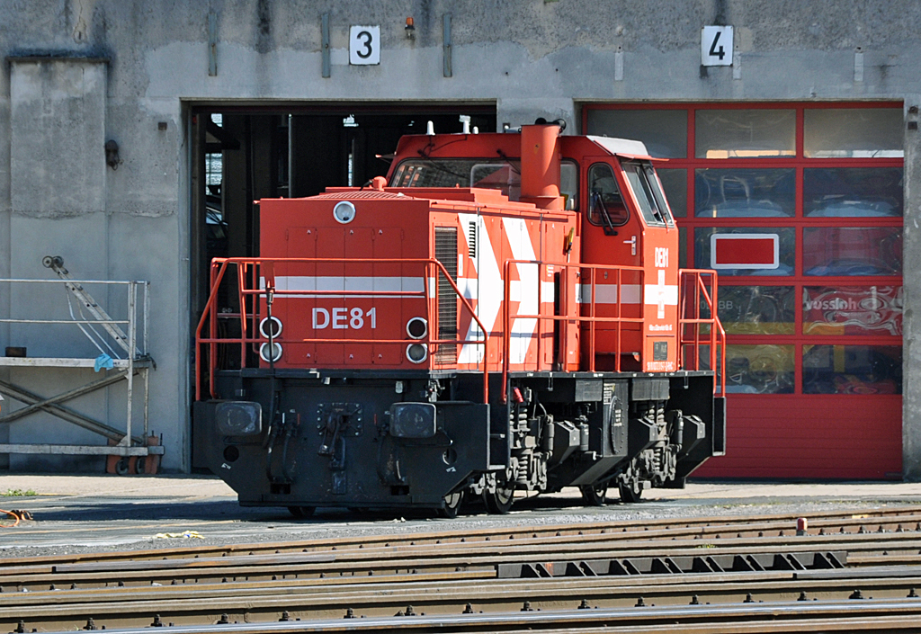 MaK DE 1002 der HGK DE81 in Brhl-Vochem - 05.09.2013