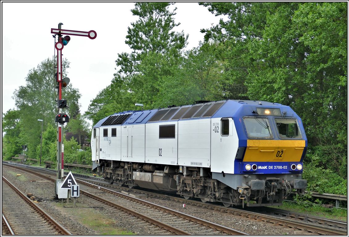 MAK DE2700-02 Autozug in Niebüll. (21.05.2019)