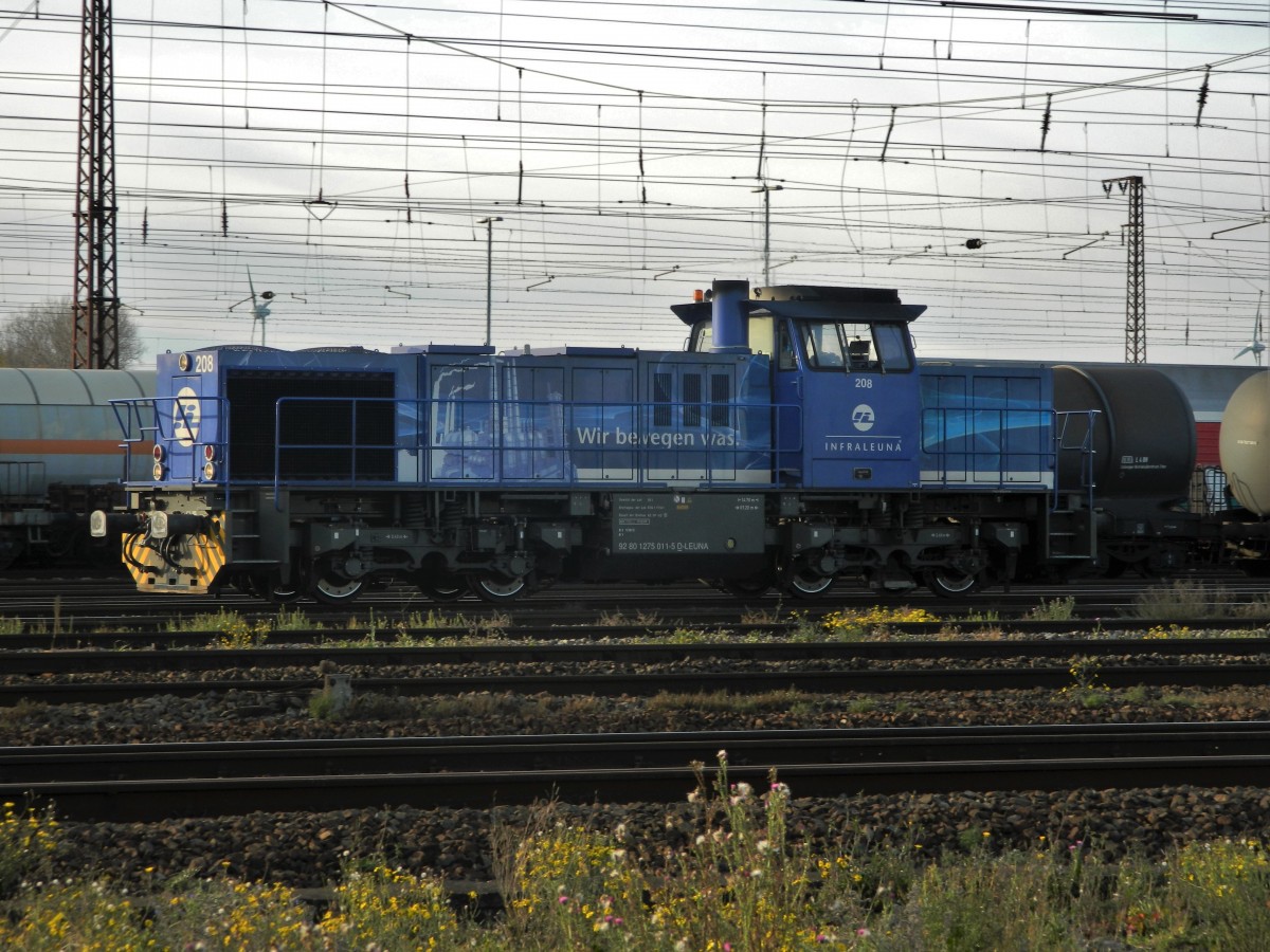 MaK G 1206 als Lok-Nr. 208 bei InfraLeuna am 08.11.2015 in Großkorbetha bei Rangierarbeiten.