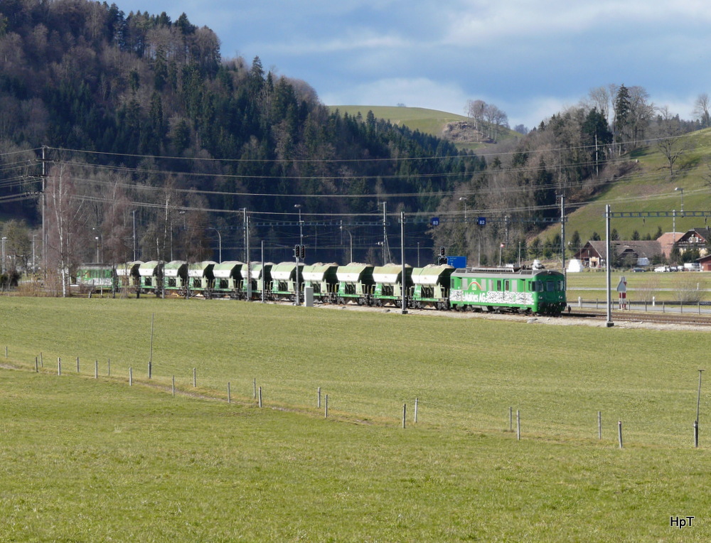 Makies - Triebwagen BDe 4/4 576 057-4 im Anschlussgeleise des Kieswerk in Gettnau am 22.02.2014 