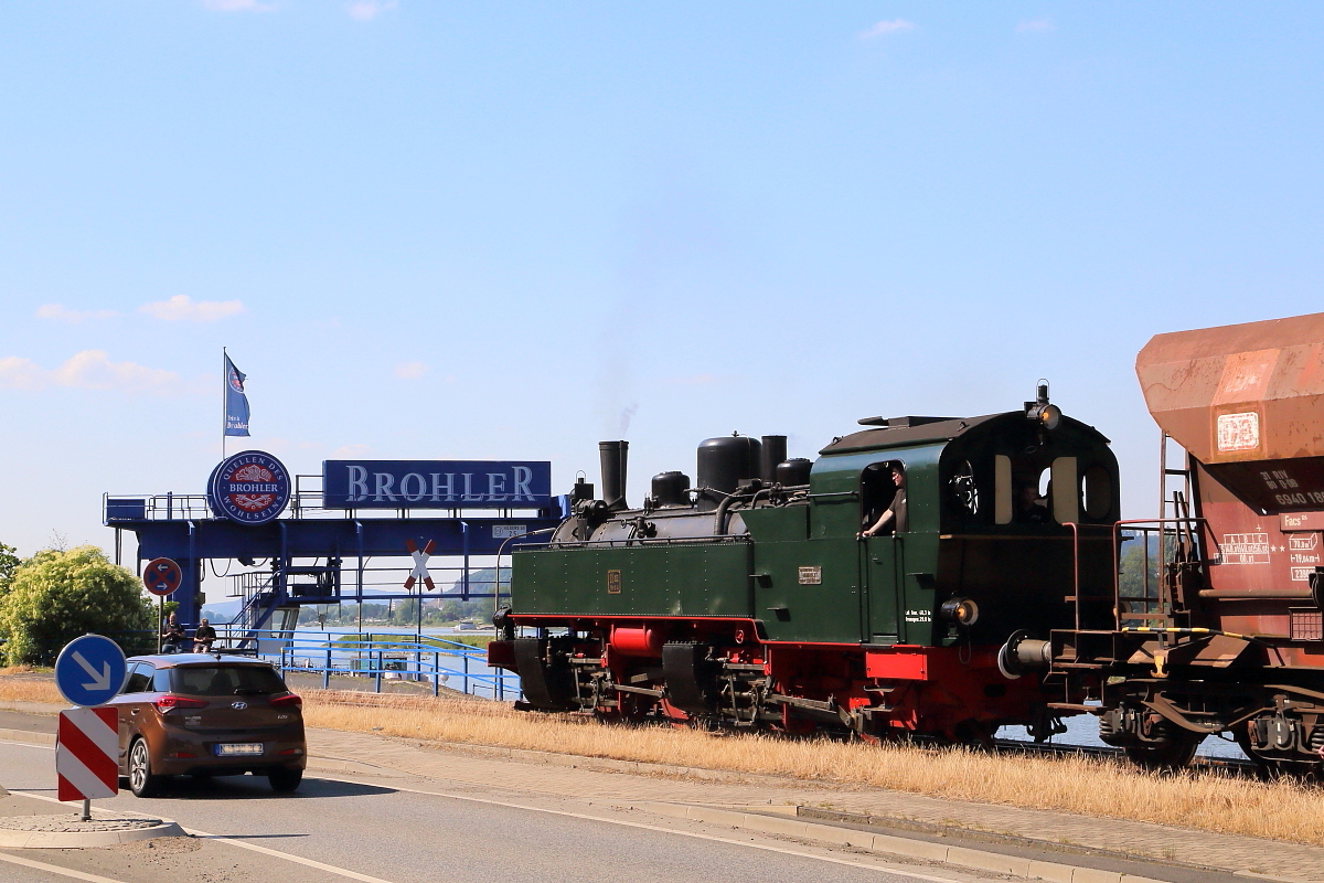 Mallet-Dampflok 11sm der Brohltalbahn am 05.06.2015 unterwegs auf der Brohler Hafenbahn.