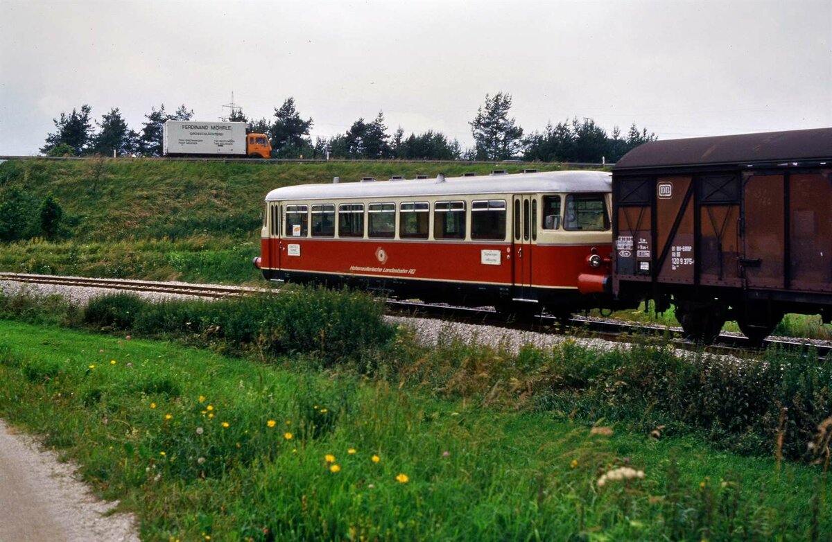 MAN-Schienenbuszug auf der Hohenzollerischen Landesbahn, 29.10.1984