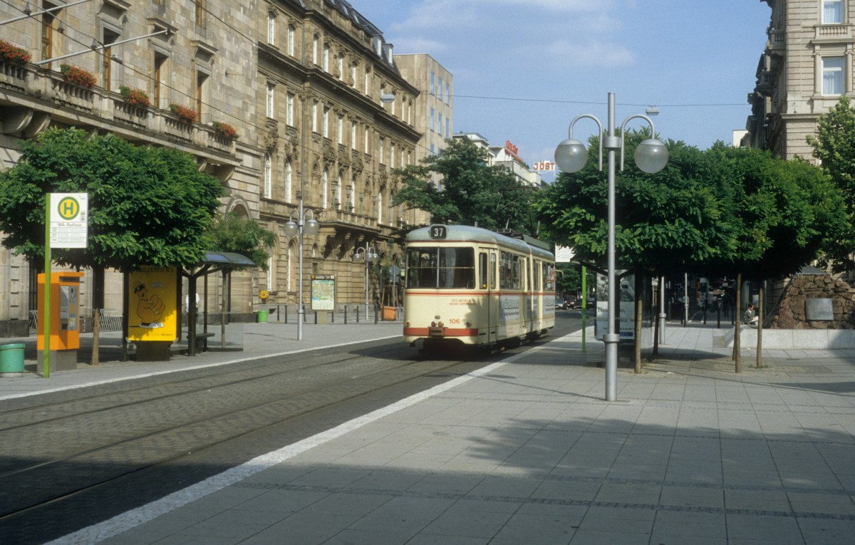 Mannheim MVV SL 37 (GT6 106) Rathaus am 27. Juni 1993.