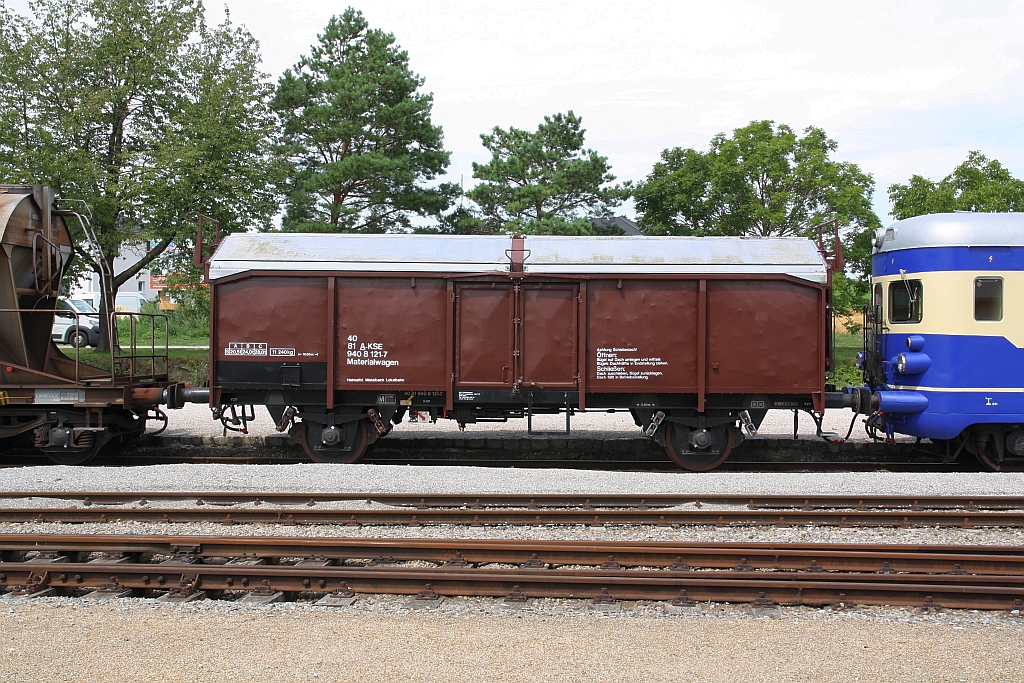 Materialwagen A-KSE 40 81 9408 121-7 (ex Tms) am 02.August 2019 in Ernstbrunn.