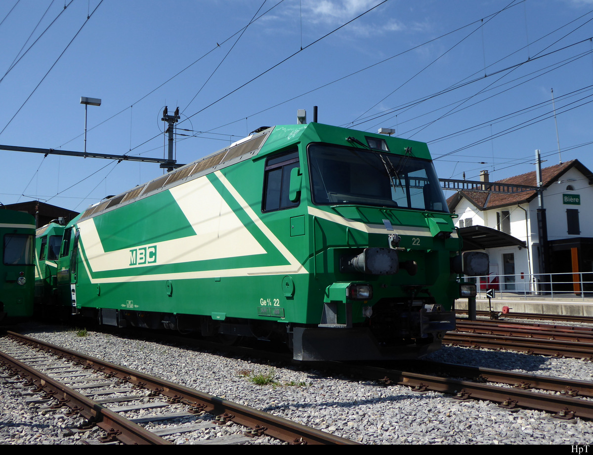 MBC (BAM) Güterlok Ge 4/4  22 im Bahnhofsareal in Biere am 09.08.2020  Standort des Fotografen ausserhalb des Bahnareals 