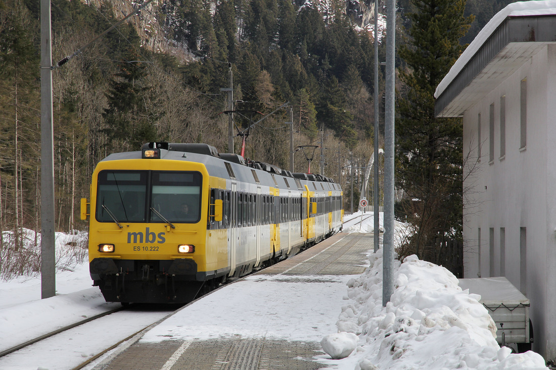mbs ES 10.222 und ES 10.121 //Haltepunkt Lorüns // 27. Januar 2019