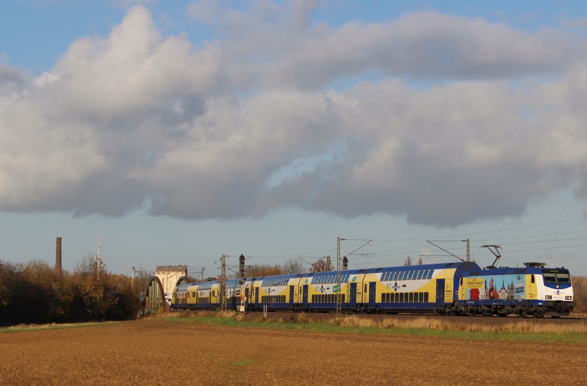 ME 146 502  Verliebt nach Lneburg  war am 13.November 2013 bei Elze(Han) mit dem Zug der Ideen als ME auf dem Weg in die Universittsstadt Gttingen.