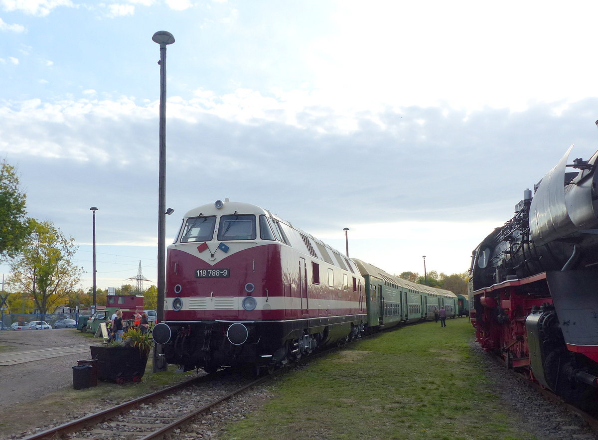 MEG 118 788-9 am 13.10.2019 beim Eisenbahnfest zum Ziebelmarkt im Eisenbahnmuseum Weimar.