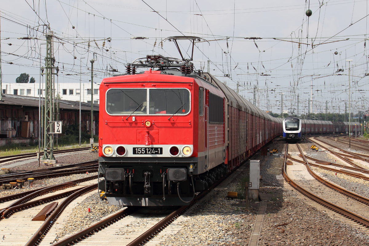 MEG 701 (155 124-1) durchfährt Bremen Hbf. 5.8.2017