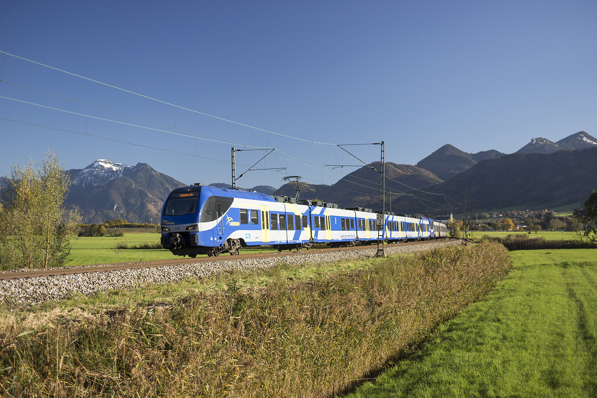 Meridian ET 303 nach München am 02.11.2014 bei Prien am Chiemse