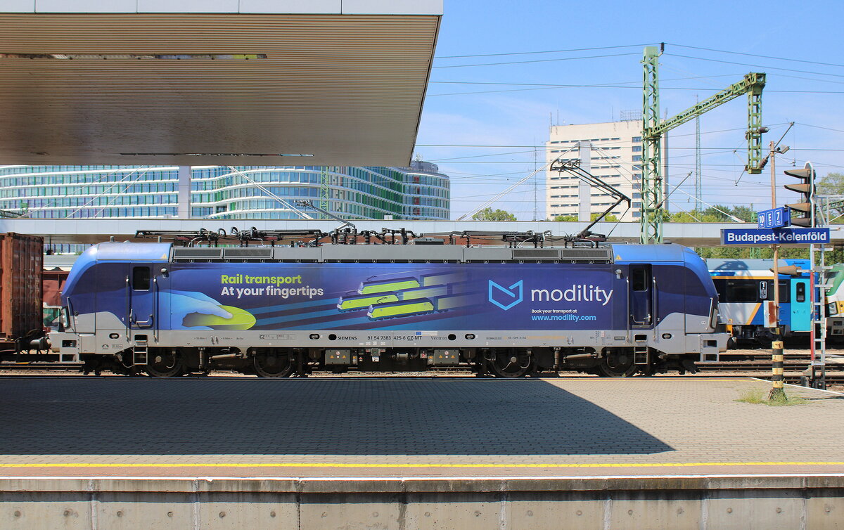 Metrans 383 425 am 01.08.2026 in Budapest-Kelenf�ld.