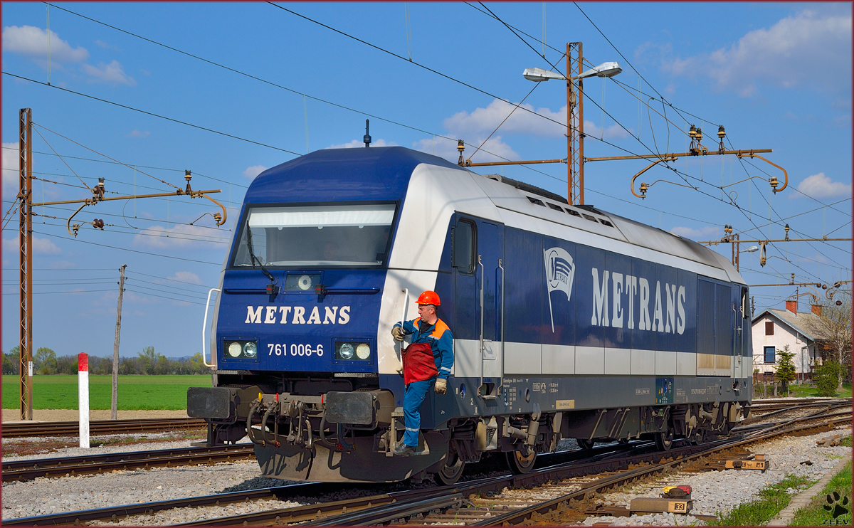 METRANS 761 006 rangiert auf Pragersko Bahnhof. /28.3.2014