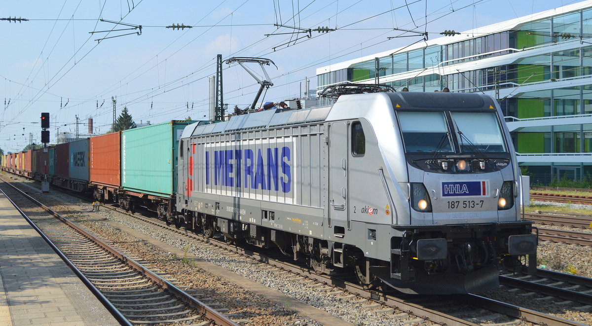 METRANS Rail (Deutschland) GmbH, Leipzig [D] mit  187 513-7  [NVR-Nummer: 91 80 6187 513-7 D-AKIEM] und Containerzug am 11.08.20 Bf. München Heimeranplatz