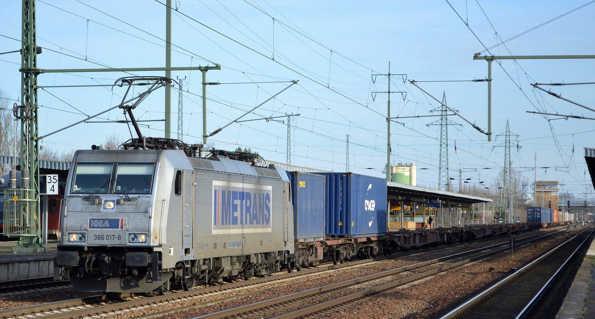 METRANS Rail s.r.o., Praha [CZ] mit  386 017-8  [NVR-Nummer: 91 54 7386 017-8 CZ-MT) und Containerzug aus Polen am 18.01.20 Bf. Flughafen Berlin Schönefeld.