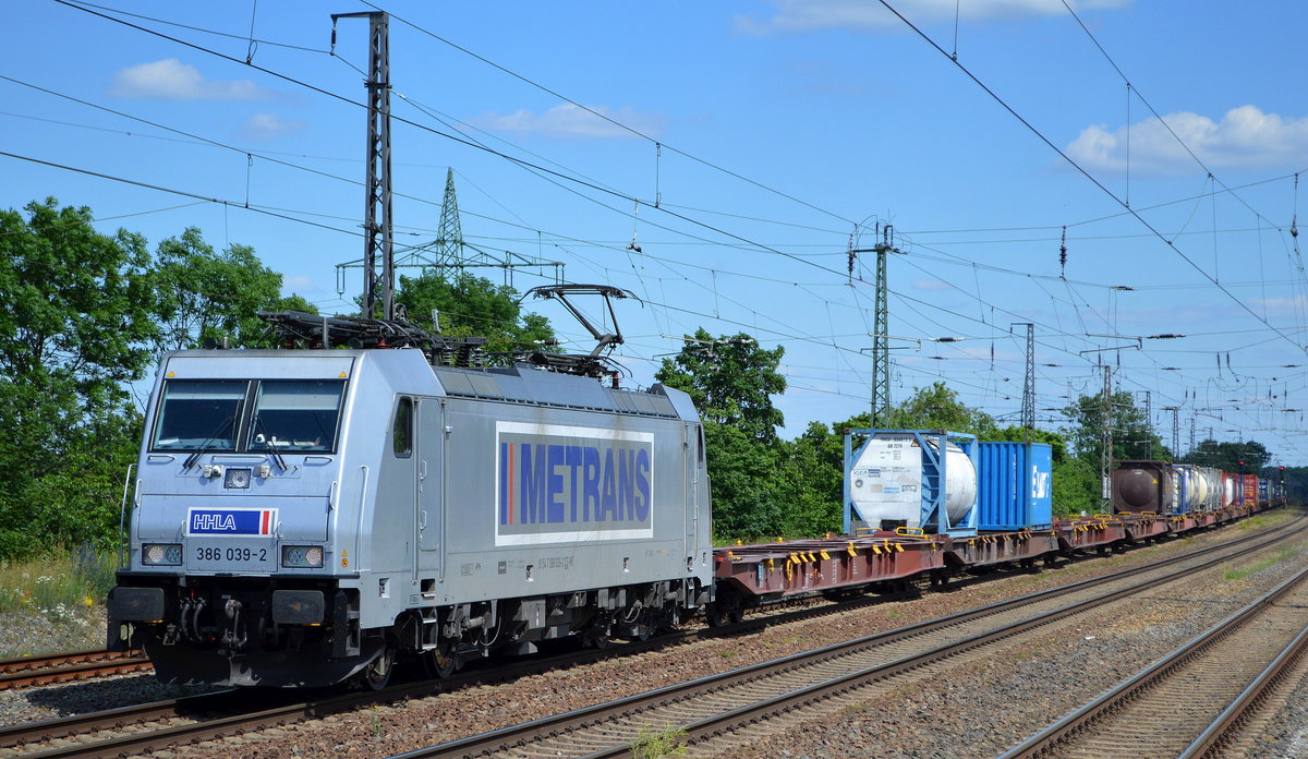 METRANS Rail s.r.o., Praha [CZ] mit  386 039-2  [NVR-Nummer: 91 54 7386 039-2 CZ-MT] und Containerzug am 15.06.20 Bf. Saarmund.