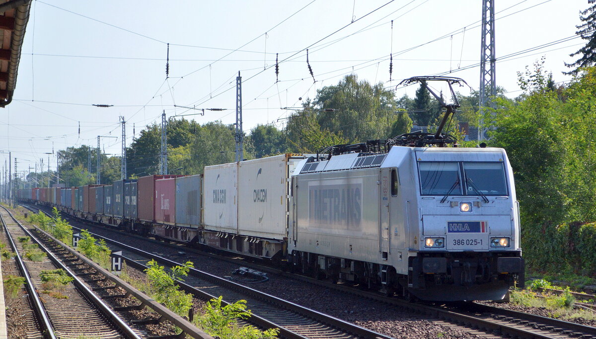 METRANS Rail s.r.o., Praha [CZ] mit  386 025-1  [NVR-Nummer: 91 54 7386 025-1 CZ-MT) und Containerzug am 06.09.21 Berlin Hirschgarten.