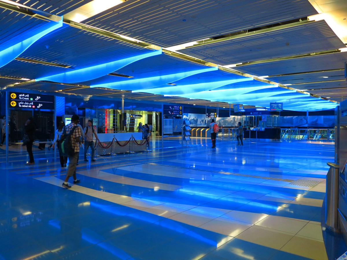 Metro Dubai, Teilansicht der Station Bur Juman. 15.3.2015