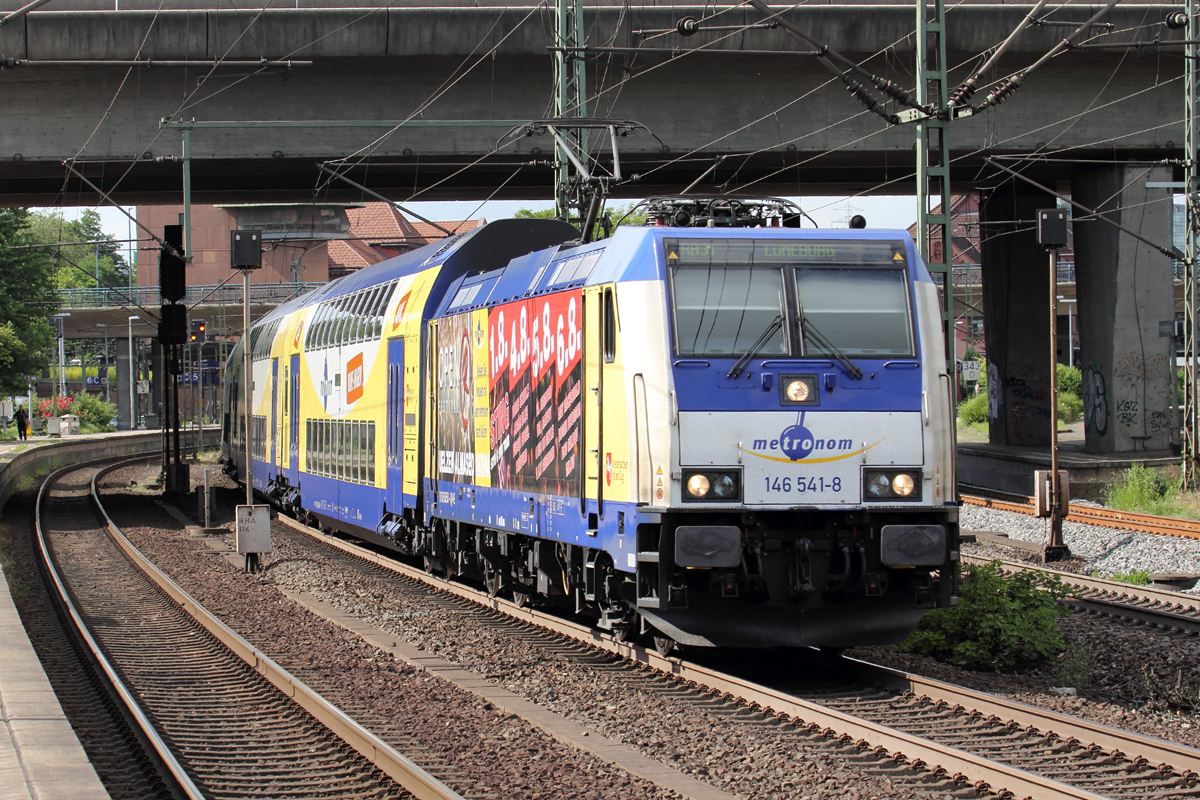 Metronom 146 541-8 verlässt als RB31 nach Lüneburg Hamburg-Harburg 14.6.2017