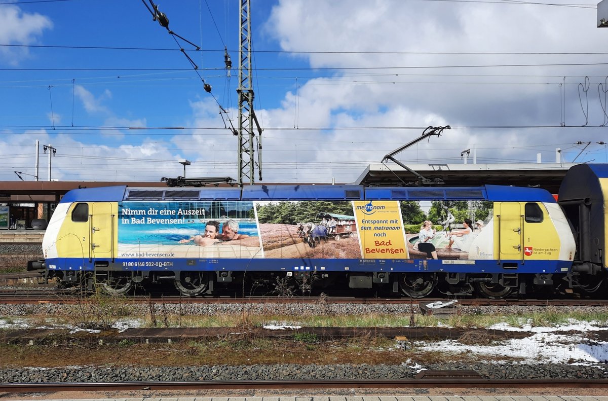 metronom ME 146-02 (91 80 6146 502-0 D-BTH) mit dem ME 82826 nach Hannover Hbf, am 06.04.2021 in Göttingen.
