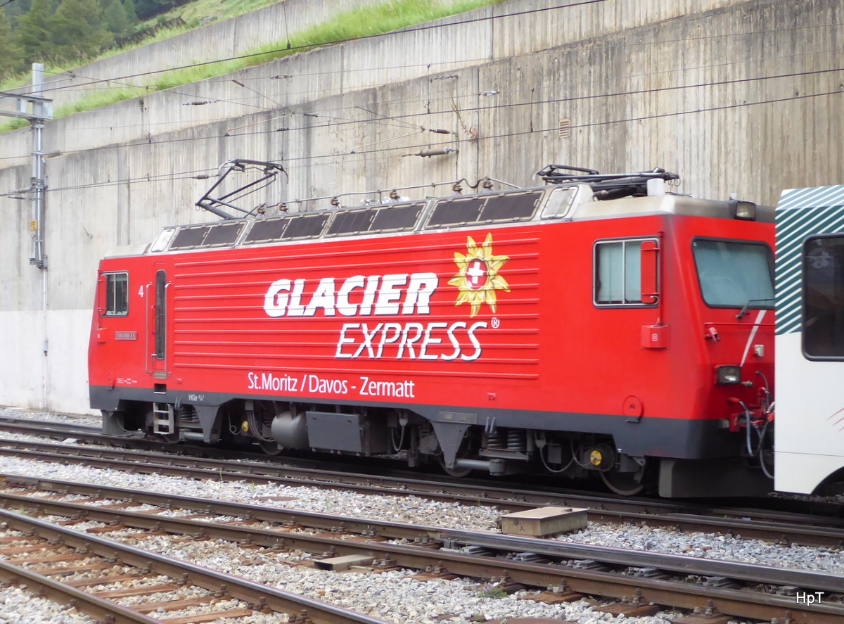 MGB - HGe 4/4 4 unterwegs in Zermatt am 23.07.2016