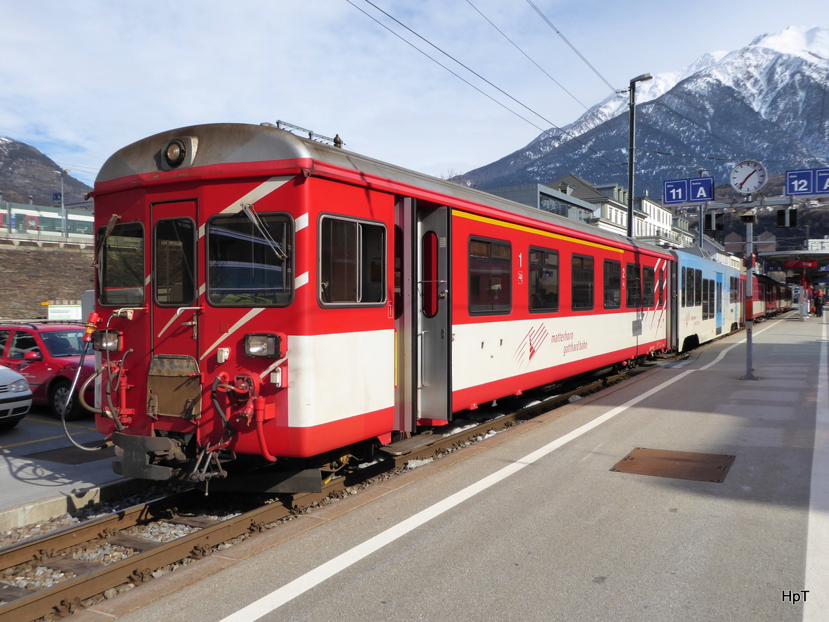 MGB - Steuerwagen ABt  4181 im MGB Bahnhof in Brig am 16.02.2016