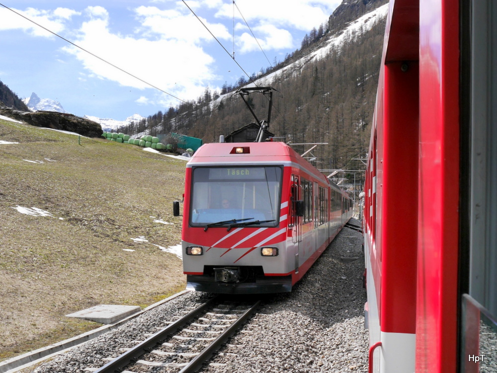 MGB - Triebzug BDSeh 4/8  2051 unterwegs nach Täsch am 12.04.2014