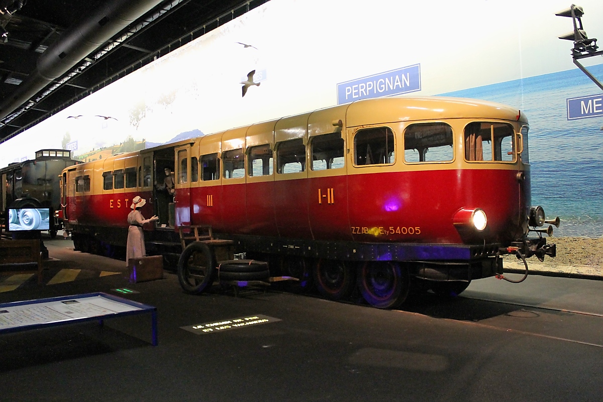  Micheline XM , 5005 EST, 1936, Cité du train, 2.10.12 
