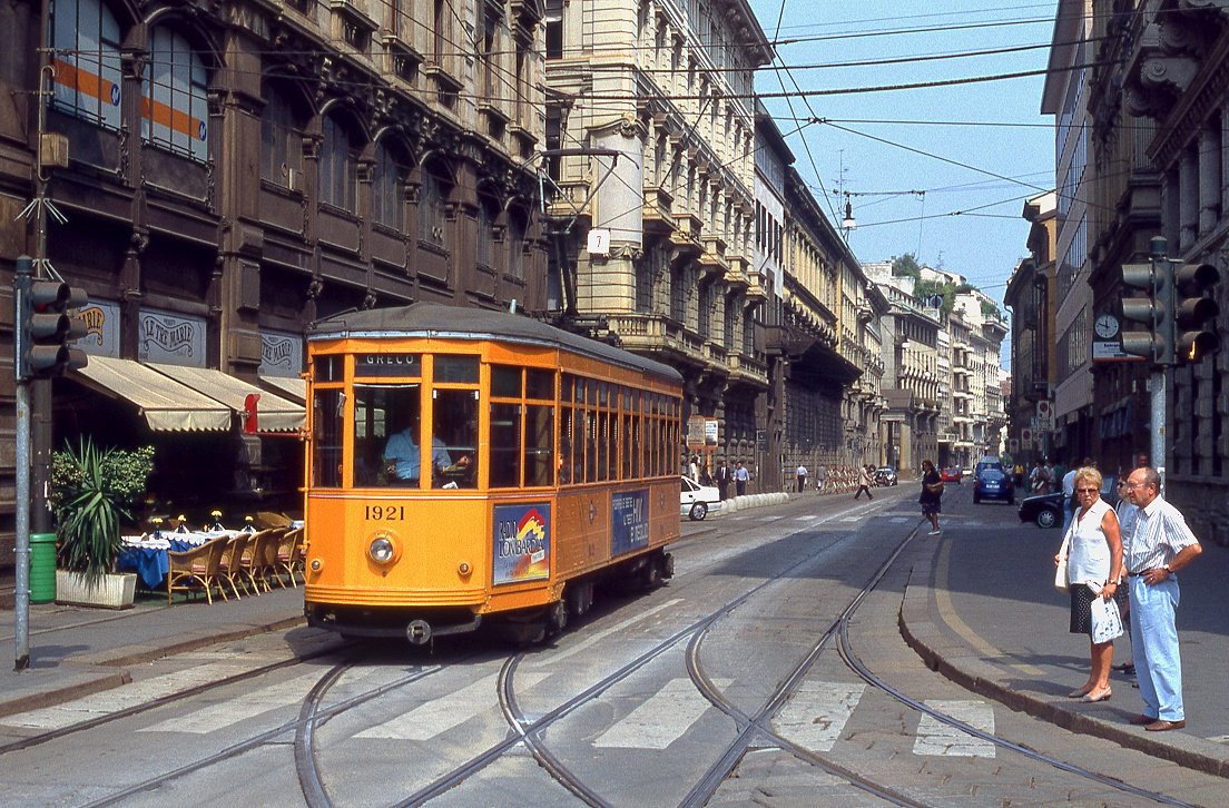 Milano 1921, Via Broletto, 21.08.1998.