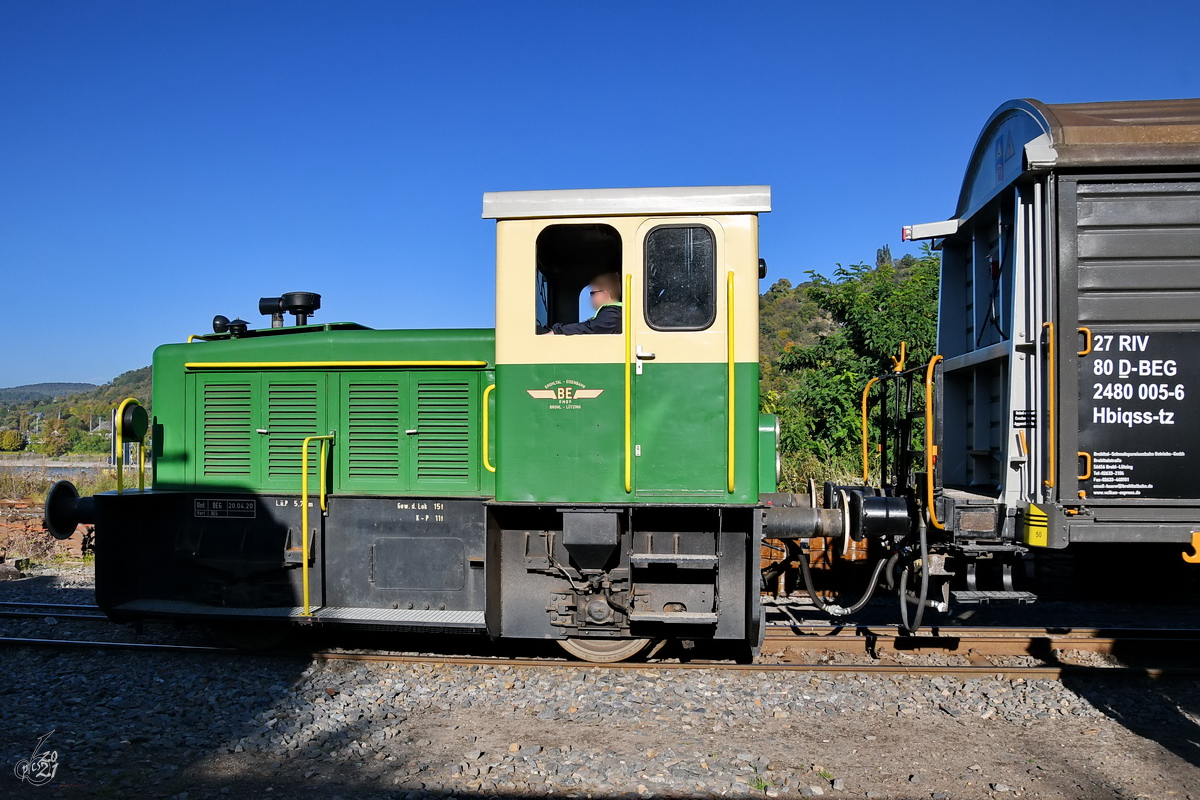 Mit der 1972 gebauten Diesellokomotive D8 wurden Anfang Oktober 2021 in Brohl-Lützing Führerstandsmitfahrten angeboten.