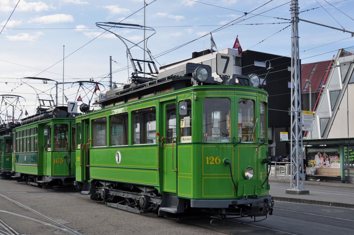 Mit dem Be 2/2 126 aus dem Jahre 1908 finden Publikumsfahrten durch die Stadt Basel statt. Die Aufnahme stammt vom 12.04.2014.