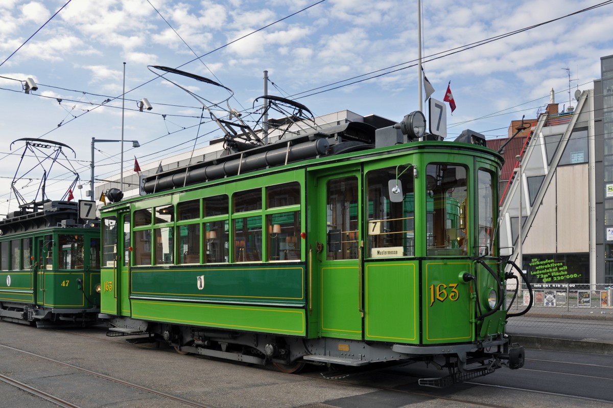 Mit dem Be 2/2 163 aus dem Jahre 1921 finden Publikumsfahrten durch die Stadt Basel statt. Die Aufnahme stammt vom 12.04.2014.