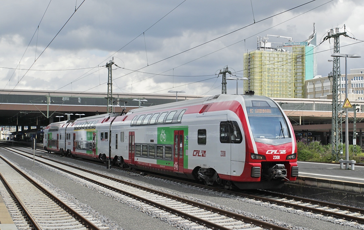 Mit dem IC 5106 nach Luxemburg verlässt CFL 2308 am 10.08.2021 den Düsseldorfer Hauptbahnhof
